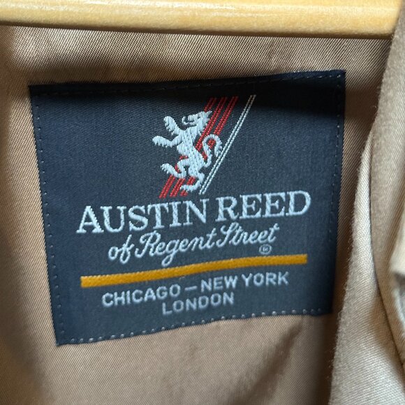 Austin Reed trench coat. Size 46L - Picture 2 of 5
